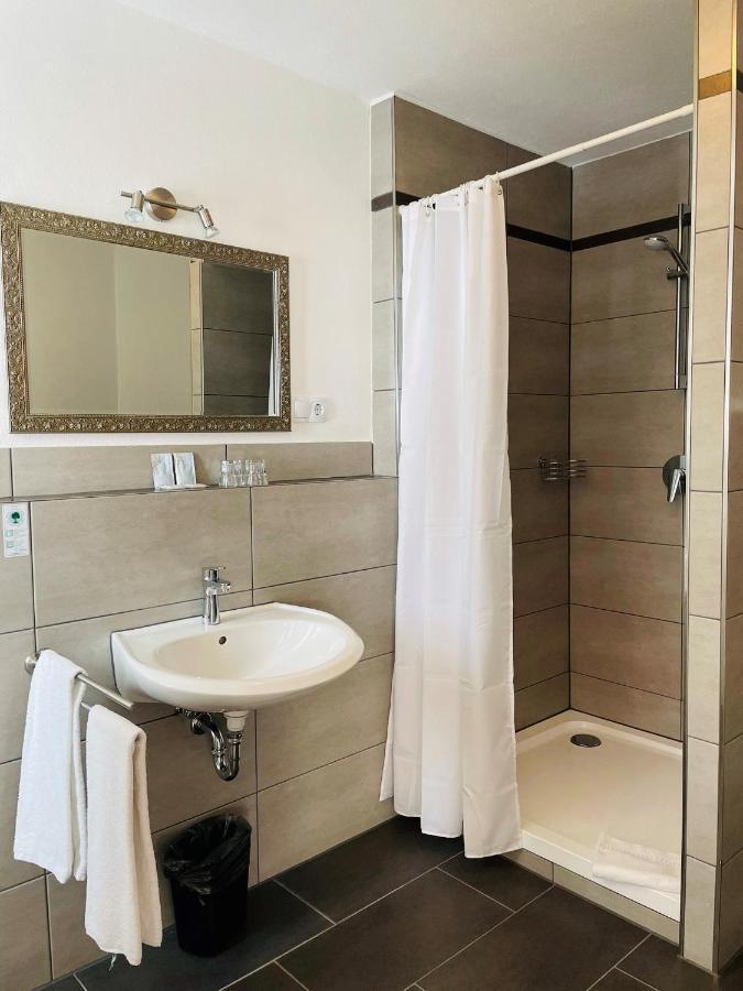 Hotel Garni Kern Halfing Екстериор снимка