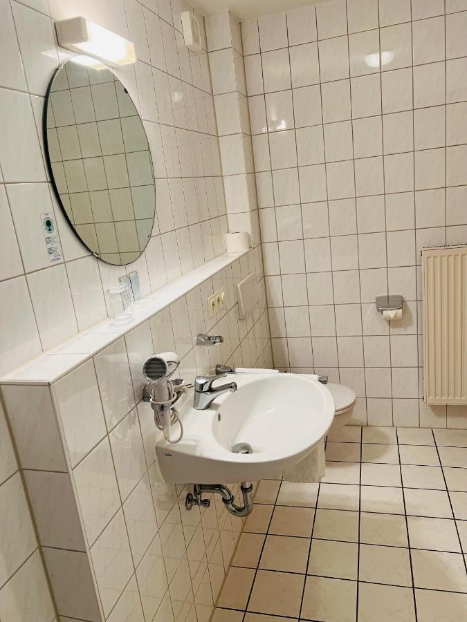 Hotel Garni Kern Halfing Екстериор снимка