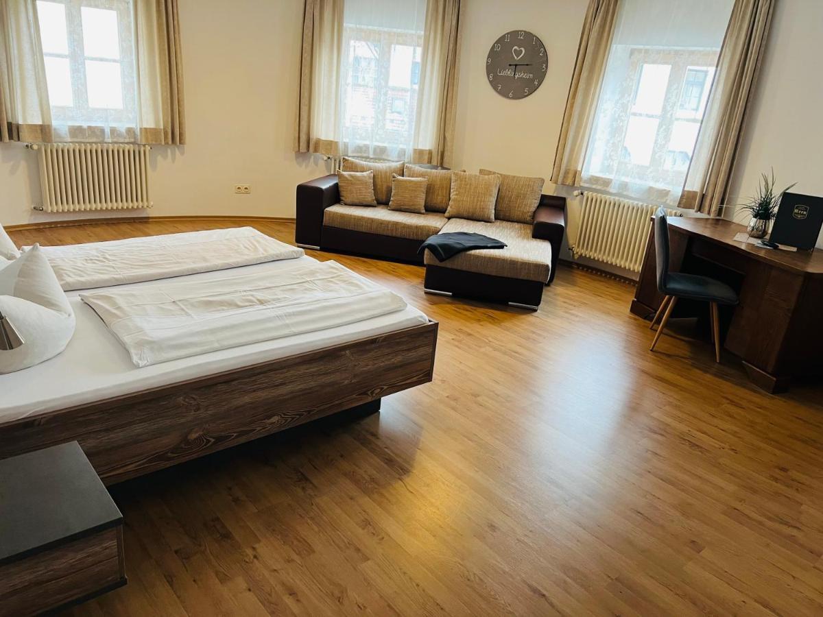 Hotel Garni Kern Halfing Екстериор снимка