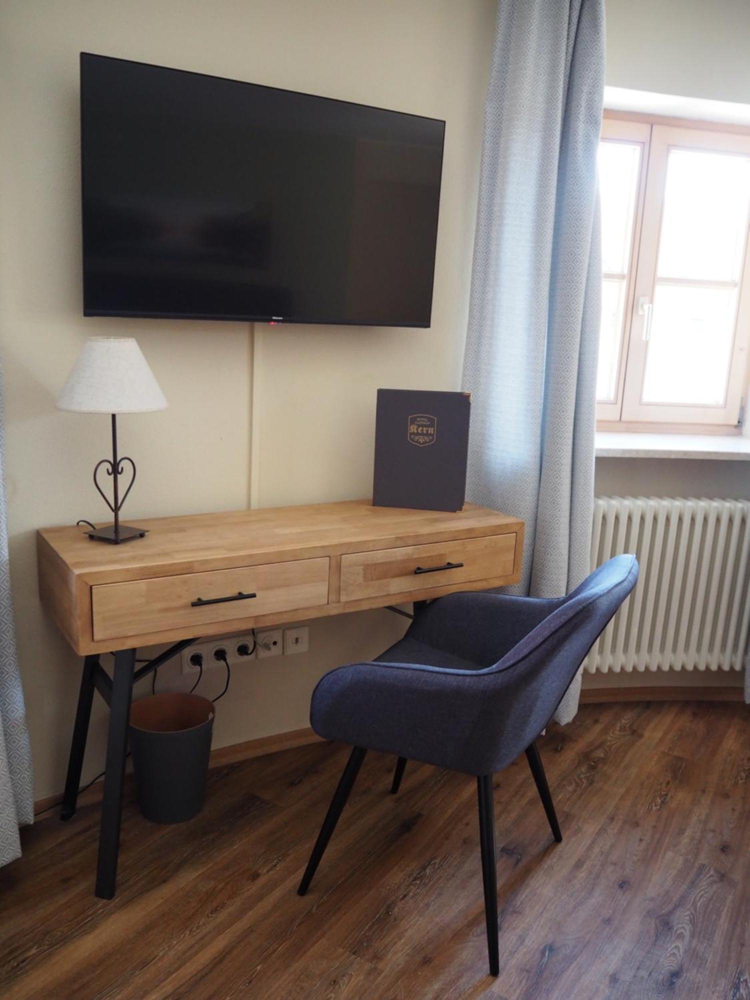Hotel Garni Kern Halfing Екстериор снимка