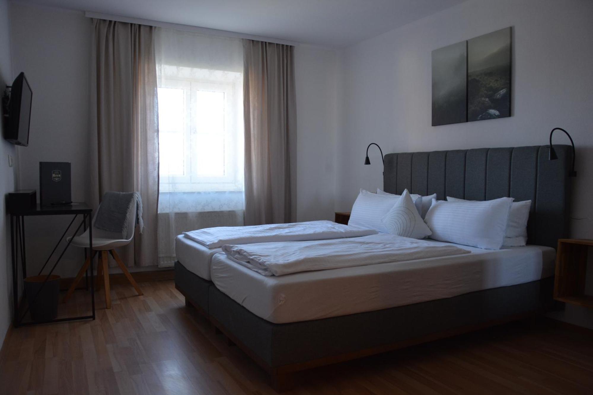 Hotel Garni Kern Halfing Екстериор снимка